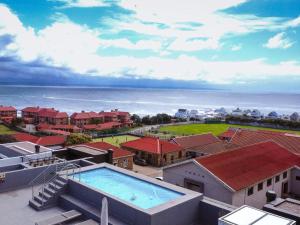 Green Tides - Mossel Cove