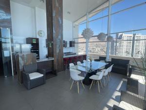 Hermoso departamento en Playa Brava IQQ