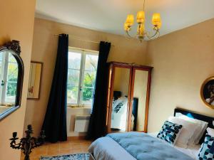 B&B / Chambres d'hotes La villa des figuiers : photos des chambres