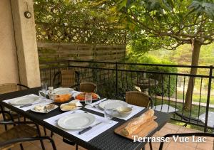 Villas Maison Le Balcon du Lac : Villa