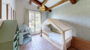 Villas Villa Eden - Provencal Charm, Stunning Views, 10 mins from Monaco : photos des chambres