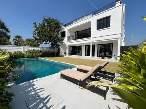 Highgrove Villa - Pluak Daeng