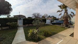 Maison avec piscine quartier pinède de conteau