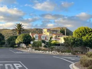 Storyhouse in Kommetjie - Kommetjie