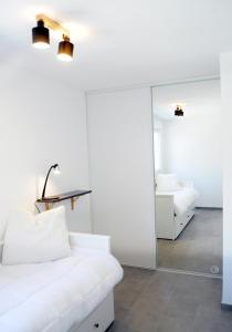 Appartement neuf, en centre ville, terrasse et plages 5mn à pieds!