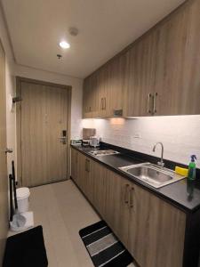 EmFress Suites