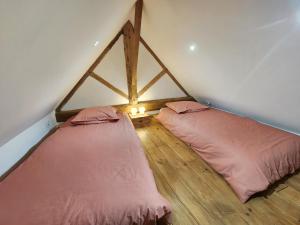 Maisons de vacances L-Echappee Belle entre Loire et Collines : photos des chambres