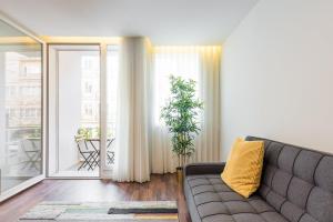 GuestReady - Square Painted Ceuta