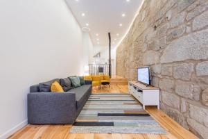 GuestReady - Mezuzah Green