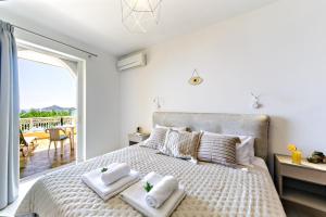 Flora House Corfu Apartments Resort