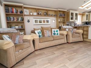 Hazel Park Lodge HP4