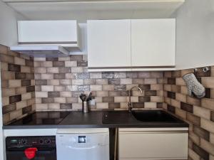 Appartement confortable à Flaine - 150m des pistes - 6 pers, balcon, cuisine équipée, lave-linge - FR-1-425-144