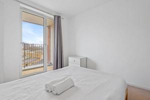 Canning Town 2 Bed Apartment