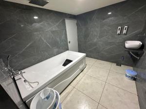 Hotel Shyam Paradise