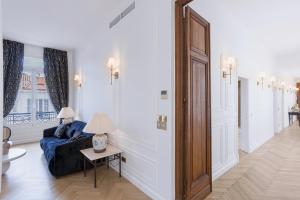 Le Suite Napoléon - Luxe et Sérénité au Cœur de Cannes