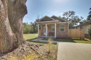 Downtown Pensacola Vacation Rental w/ Yard!