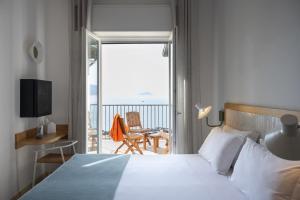 Quadruple Room with Sea View room in Hotel Venere Azzurra