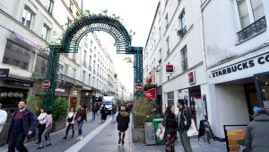 11 Chic sunny flat at montorgeuil