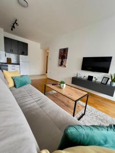 Urban Side Apartments