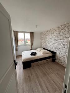 New, bright apartment