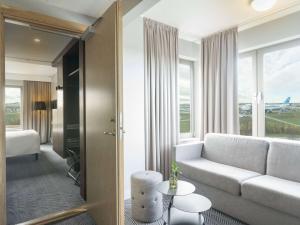 Junior Suite room in Radisson Blu Arlandia Hotel Stockholm-Arlanda