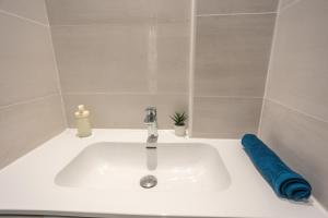 Studio en plein coeur de Paris deuxieme arrondissement Quartier Montergueil Chatelet