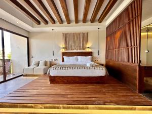 Relaxing Lakeside Retreat Pool, Hot Tub y Patio