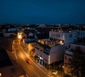 BOUTIQUE HOTEL11 with rooftop SPA - Šarlužky-Kajsa