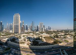 Elegant 2BR by Dubai Mall