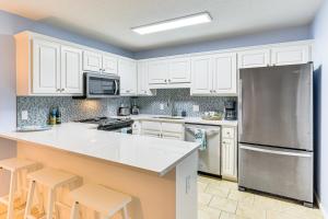 Walk to Pool and Beach PCB Resort Getaway with Porch