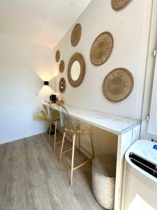 Appartements Studio MBS 1 - Cosy, Tram, Wifi, Parking, Equipe : photos des chambres