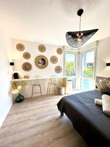 Appartements Studio MBS 1 - Cosy, Tram, Wifi, Parking, Equipe : photos des chambres