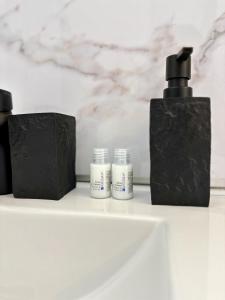 Appartements Studio MBS 1 - Cosy, Tram, Wifi, Parking, Equipe : photos des chambres
