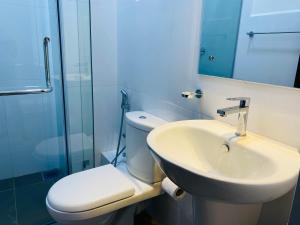 Santorini Resort 3BR Apartment Negombo