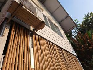 Authentic Thai home in tranquil Suthep