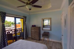 Piton View Apartment With Jeep Rental - GREAT COMBO DEAL- Explore St Lucia - Ubytování bez kategorie ve městě Soufriere