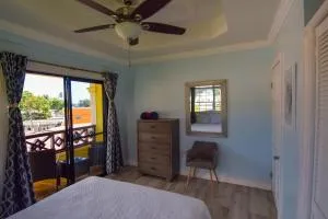 Piton View Apartment With Jeep Rental - GREAT COMBO DEAL- Explore St Lucia - 苏弗里耶尔