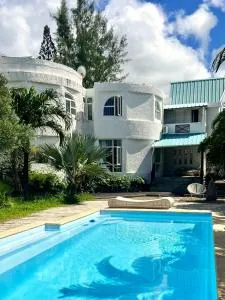 Lakaz Bigorno - Villa 200m from Blue Bay Beach - Pointe d'Esny