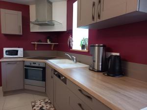 Maisons de vacances Gite, Maison de campagne : photos des chambres