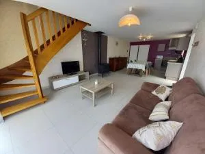 Gîte, Maison de campagne - Maizières