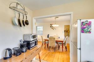 4 Mi to FSU! Family Gem with Deck in Tallahassee