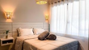 Deu Praia Beach House: Praia, Piscina e Diversão