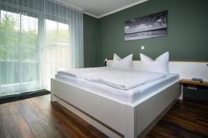 Suite WIDAR - Odins Blick Wohnung 2 - Privatstrand, Sauna, Garten
