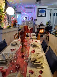 Sejours chez l'habitant ENTRE TERRE et MER Cote d-Azur VAR : photos des chambres