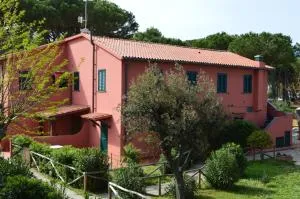 Camping Village Bocche D'Albegna - 阿尔比尼娅