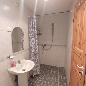 Vormsi ohvitseride maja korter nr 7