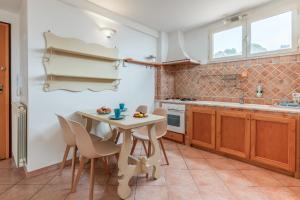 Casa Linda Sperlongaresort