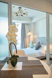 Bahamas Tower Azure Urban Resort Residences by Nestled Nook
