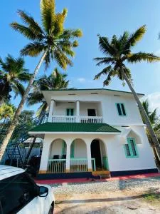 AquaTerra Comfy stay Varkala beach - Varkala