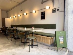 Estudios by Flor y tierra